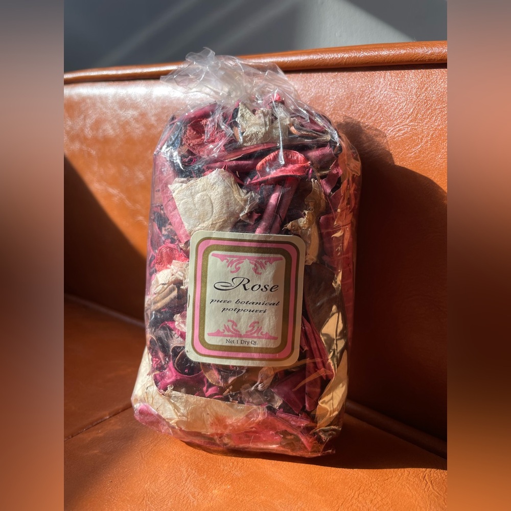 Rose Scented Potpourri